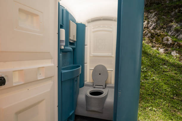 Best Emergency porta potty rental  in Alderwood Manor, WA