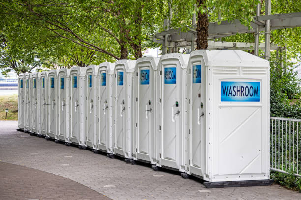 Best Sanitation services for porta potties  in Alderwood Manor, WA