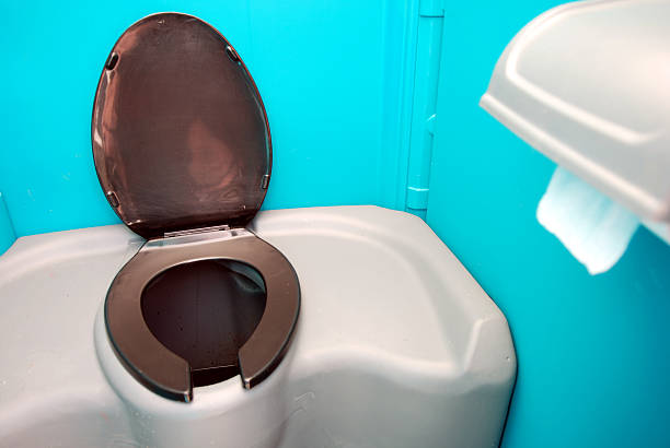 Best Portable bathroom rental  in Alderwood Manor, WA