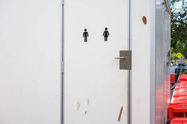 Best Portable restroom trailer rental  in Alderwood Manor, WA